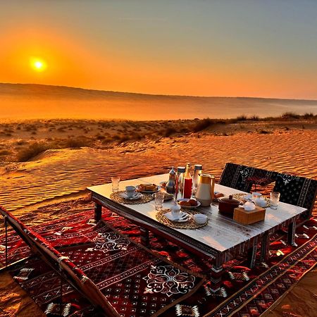 Thousand Stars Desert Camp Badīyah Buitenkant foto