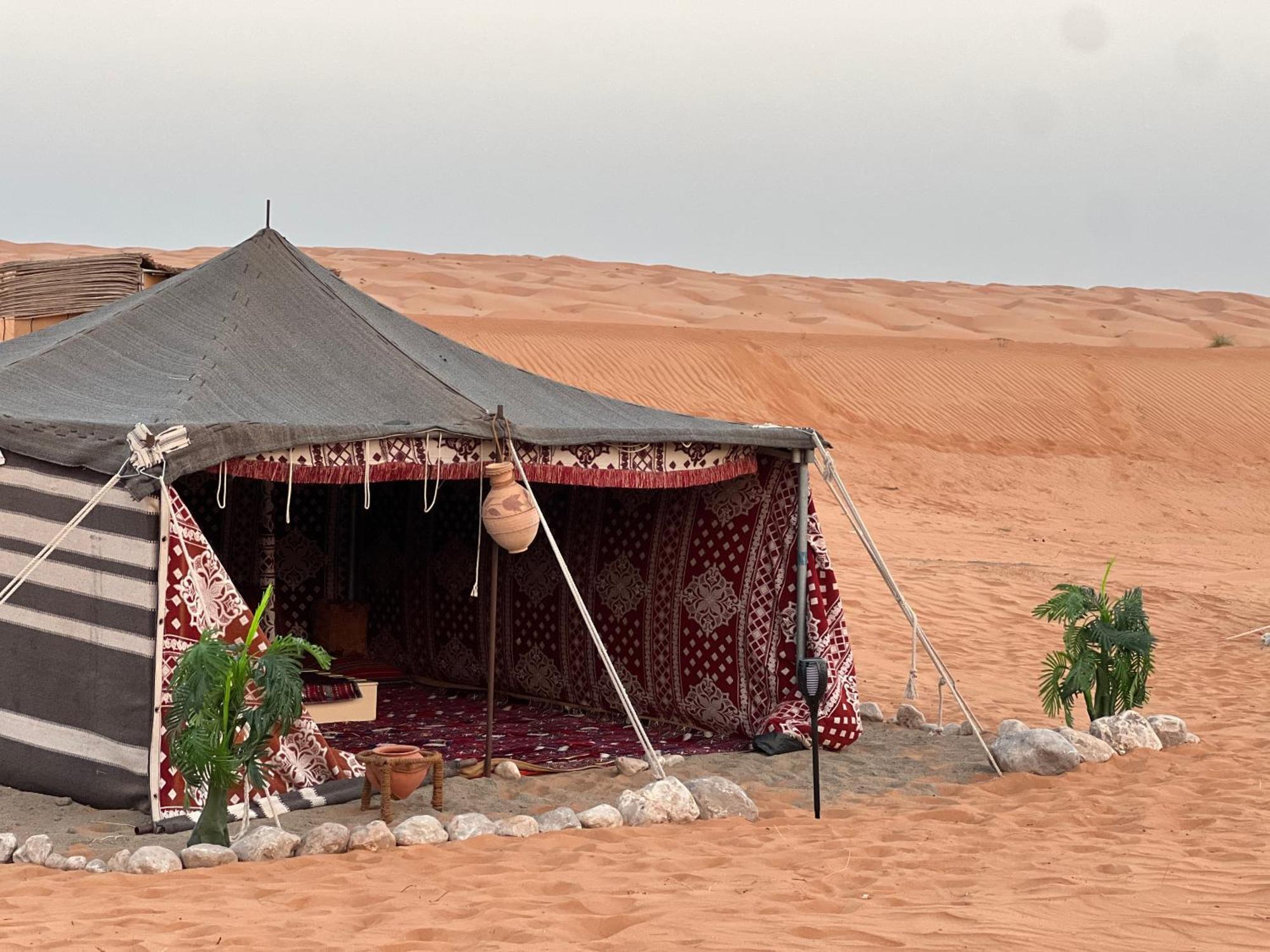 Thousand Stars Desert Camp Badīyah Buitenkant foto